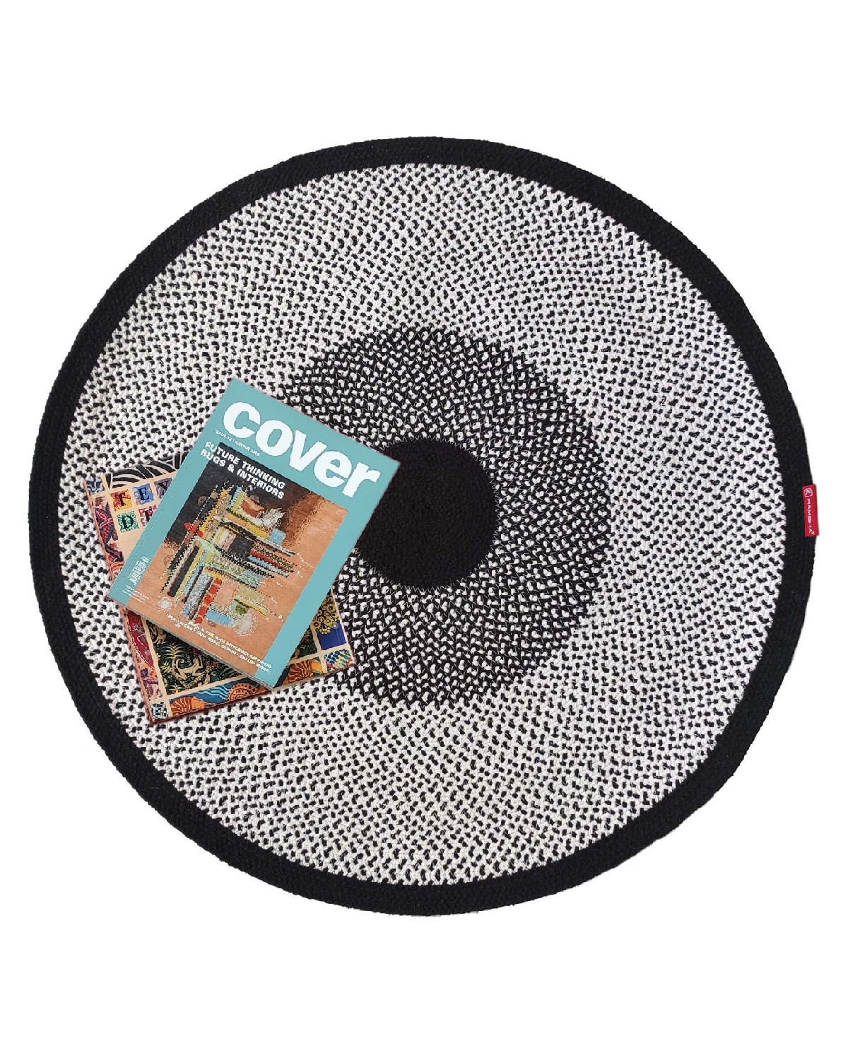 03-1.jpg Luxurious Handmade White & Black Cotton Round Rug - BR 010 - Image 4