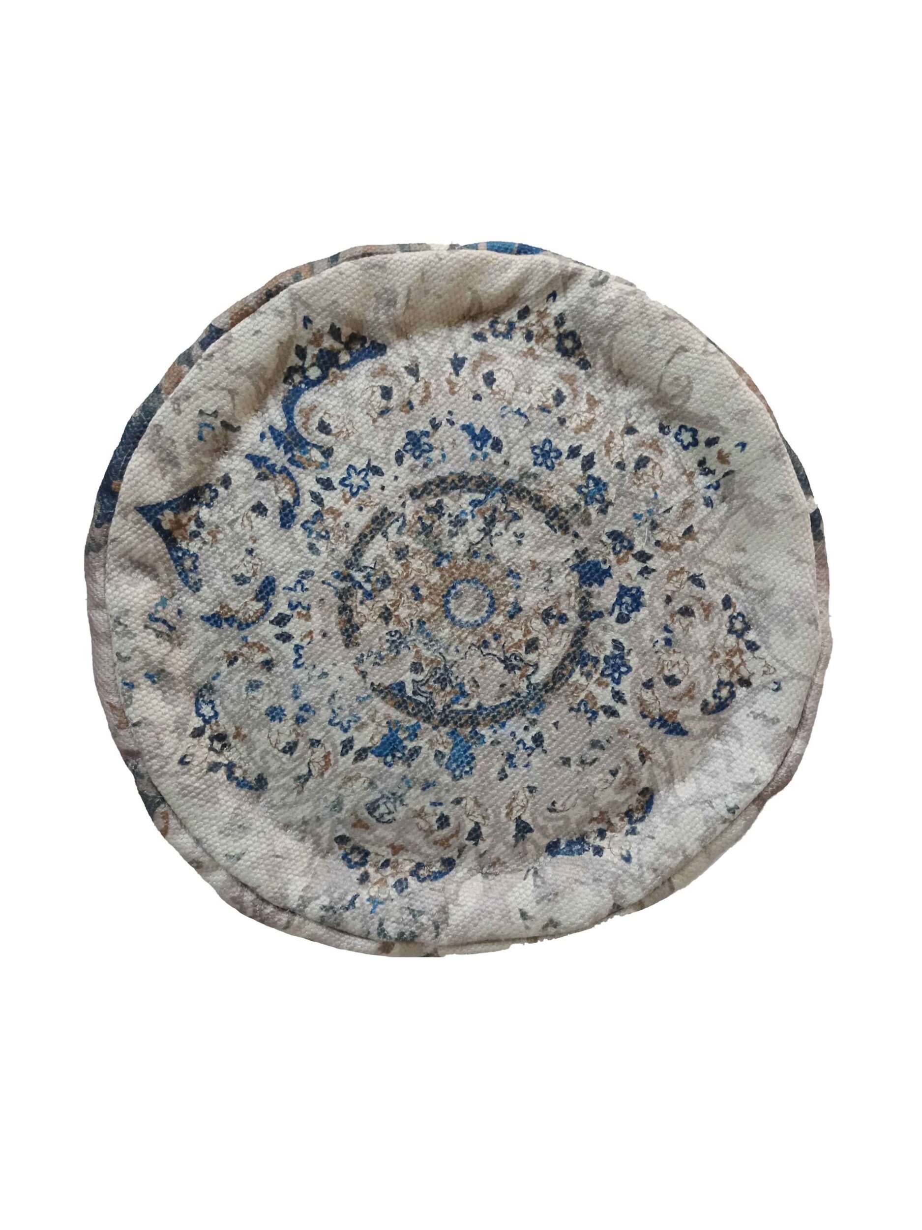 03-scaled-3.jpg Multi Color Polyester Pouf with Leather Handle - PF 030 (50x50x30cm) - الصورة 3