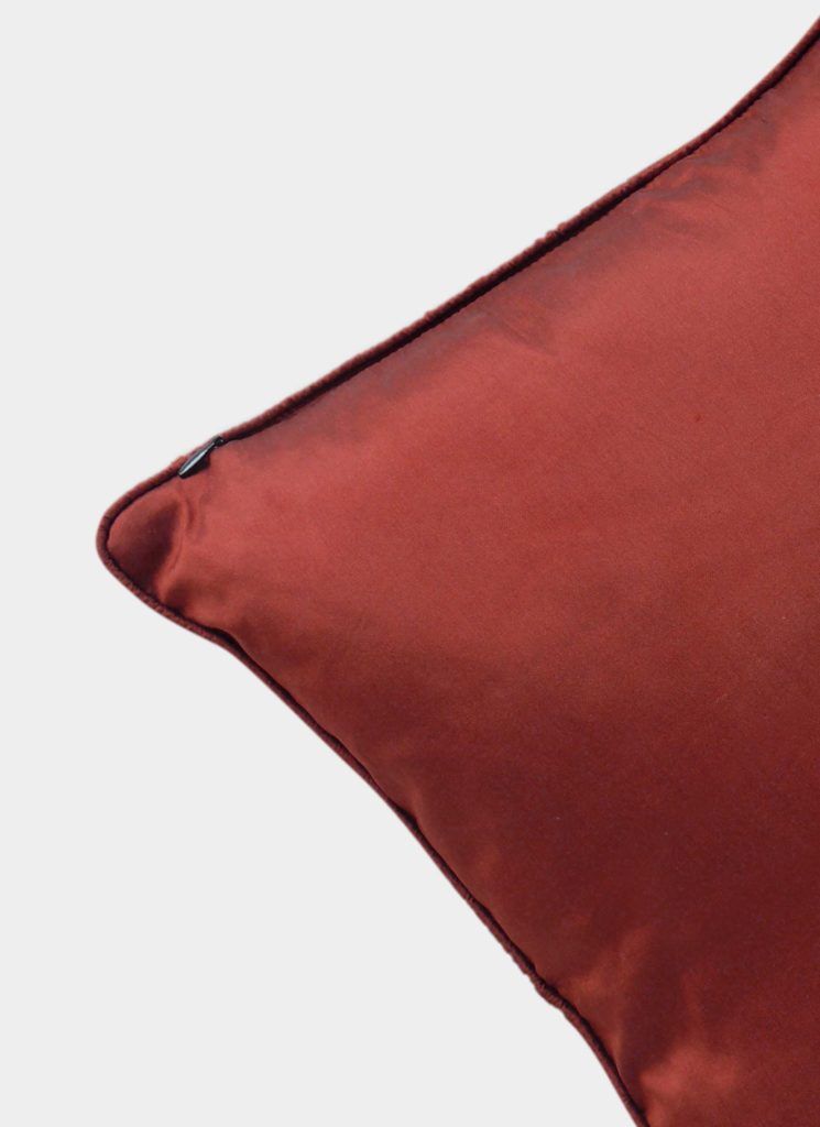 15078 (5) Red and Silver Polyester Magical Double Color Changing Cushion Cover - CS 034 (40x40cm) - Image 4