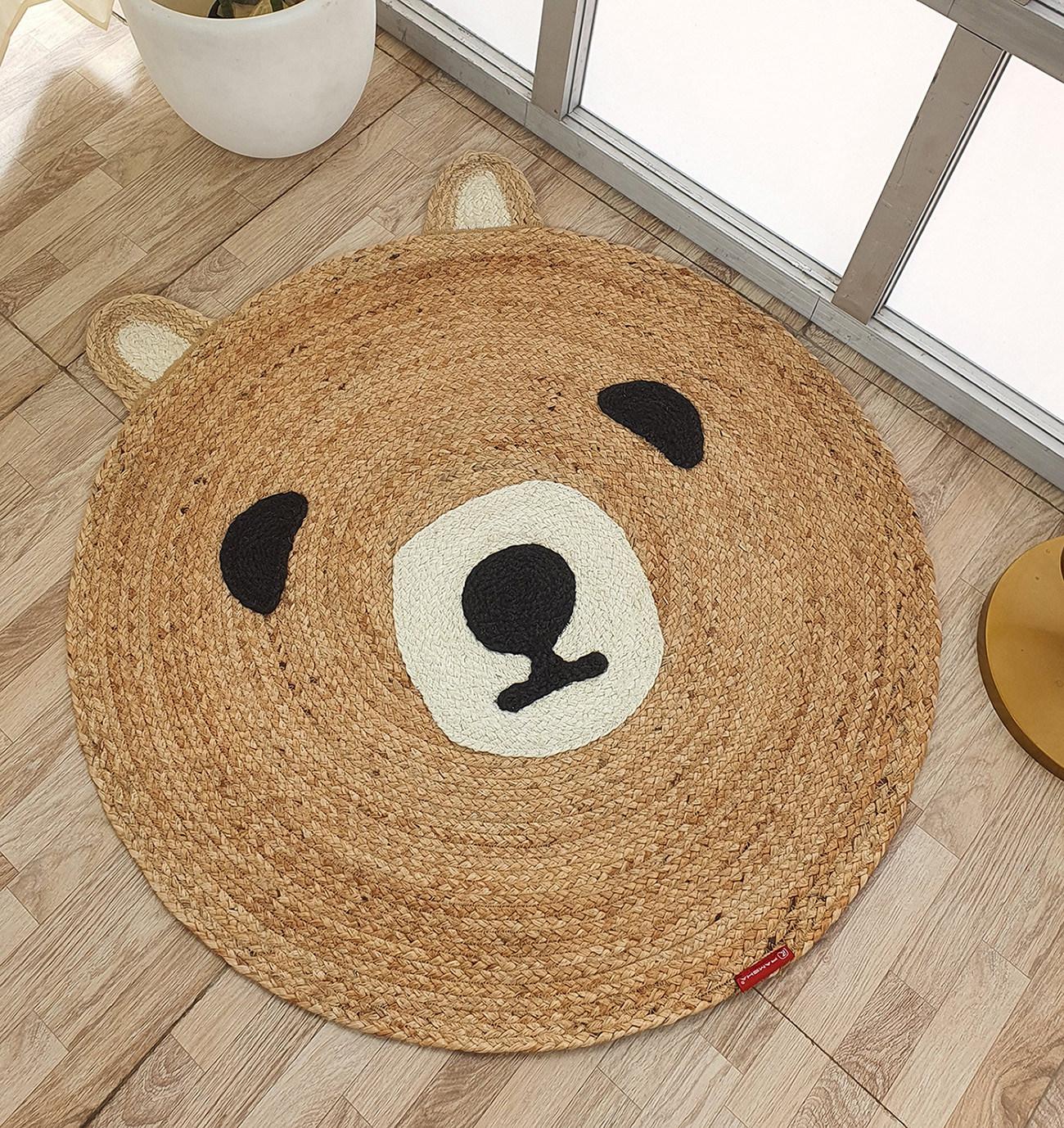 Artisanal Handcrafted Bear Shape Jute Rug BR 022 - Decorative Accent Handcrafted bear design jute rug BR 022 (90cm)