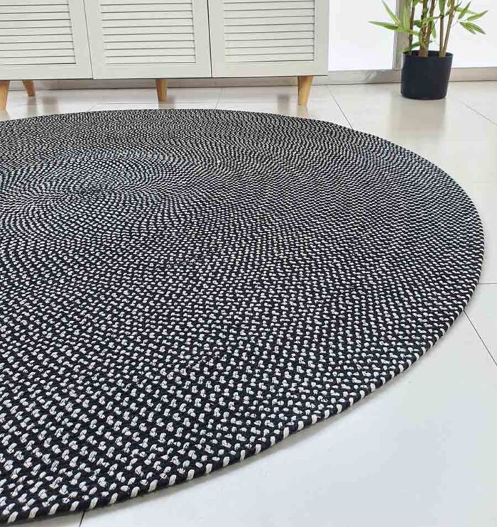 Premium handmade black and white cotton round rug - BR 007 (120cm) by Ramsha Home