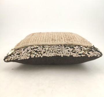 IMG_20211106_151414-1.jpg Multi Color Jute Cushion Home Decor with Sequin for Sofa, Couch, Bedroom - CS 015 (40x40cm) - الصورة 4