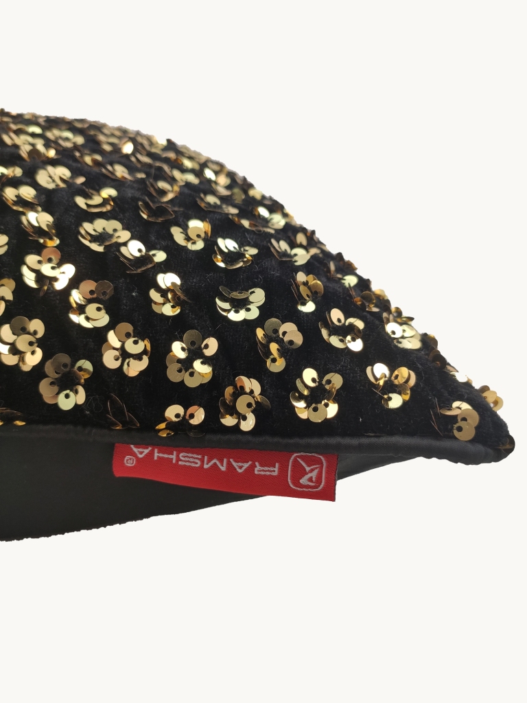 IMG_20211106_155330.jpg Black Polyester Magic Sequins Cushion Cover for Living Room and Playroom - CS 025 (40x40cm) - Image 5