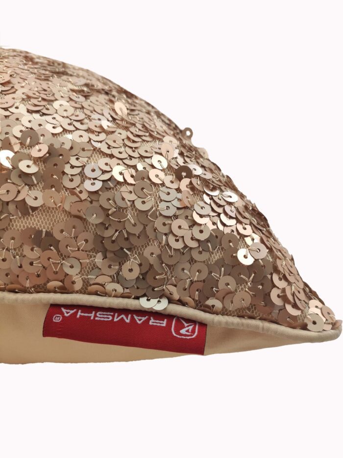 ⁦Gold Polyester Cushion Cover with Shiny Sequins for Bed, Couch, Sofa, and Car - CS 021 (40x40cm)⁩ - الصورة ⁦2⁩