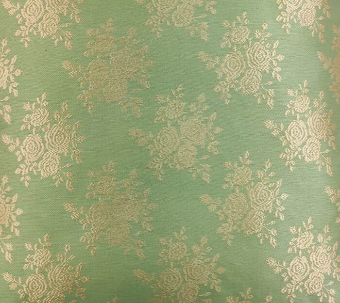 ⁦Light Green Polyester Cushion Cover with Tassels for Bed, Couch, and Sofa - CS 042 (40x40cm)⁩ - الصورة ⁦2⁩