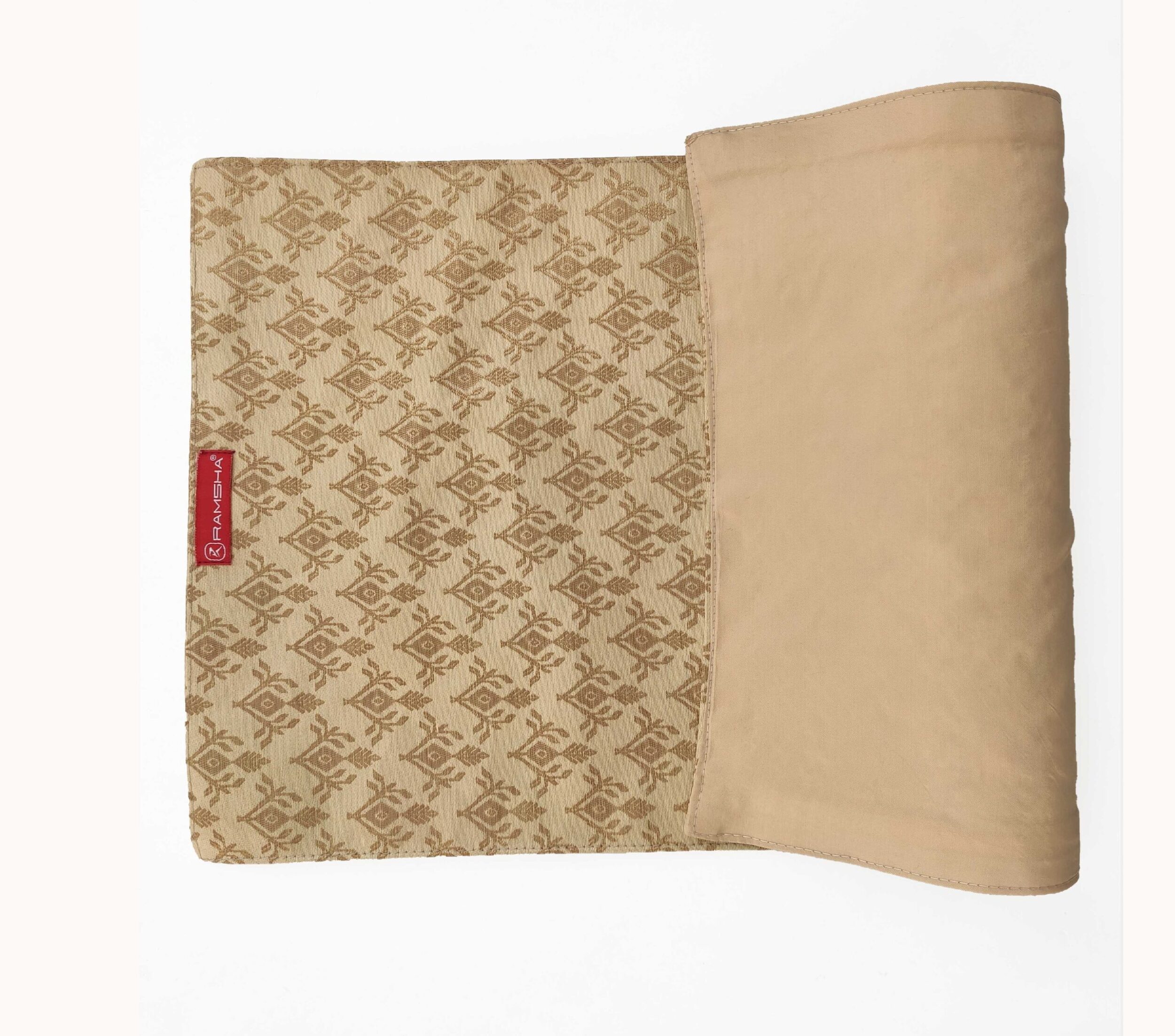 IMG_20211209_143836-c-scaled-1.jpg Natural and Gold Polyester Placemat - PM 023 (30x44cm) - Image 4