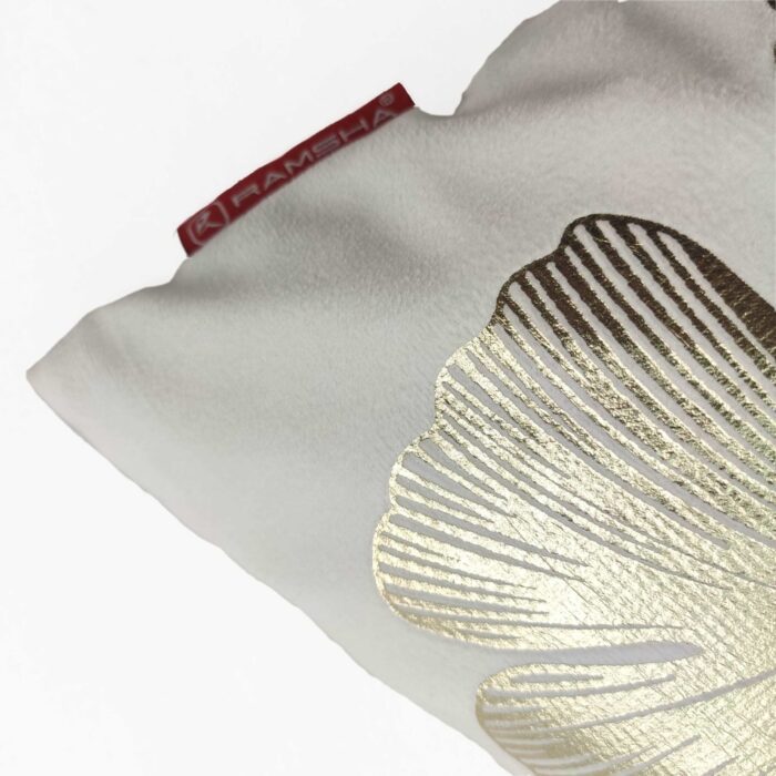 ⁦White Polyester Cushion Cover for Car and Living Room - CS 093 (45x45cm)⁩ - الصورة ⁦3⁩