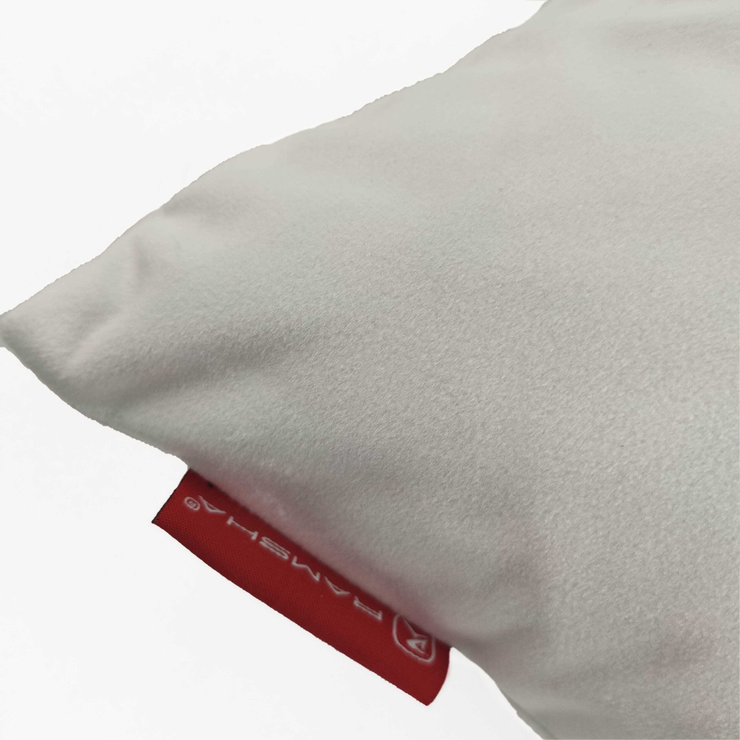 IMG_20220112_111611-scaled-1.jpg White Polyester Cushion Cover for Car and Living Room - CS 093 (45x45cm) - الصورة 5