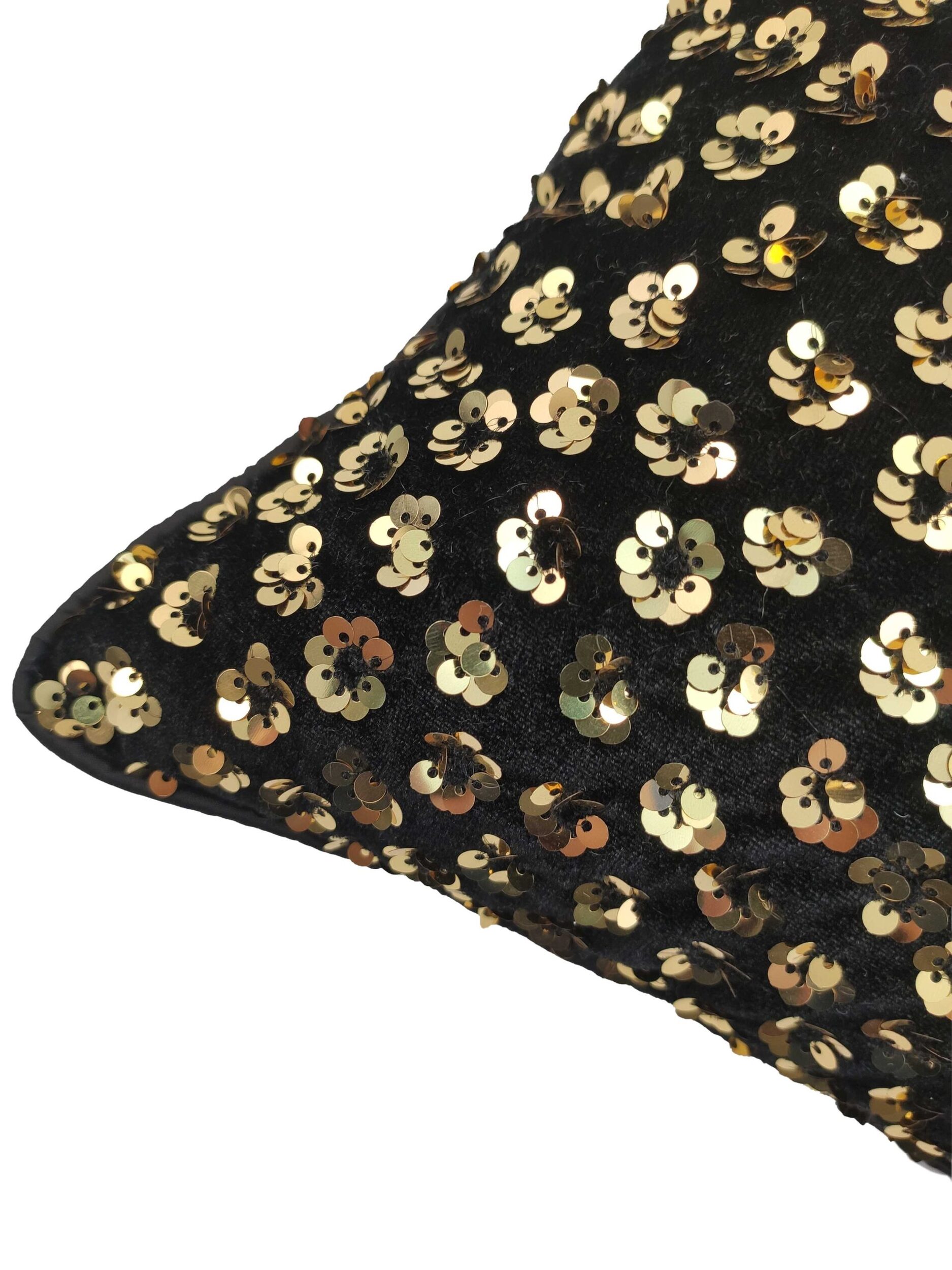 IMG_20220112_153030-1-scaled-1.jpg Black & Gold Color Polyester Cushion with Filler for Living Room, Hallway - CS 081 (30x50cm) - الصورة 3