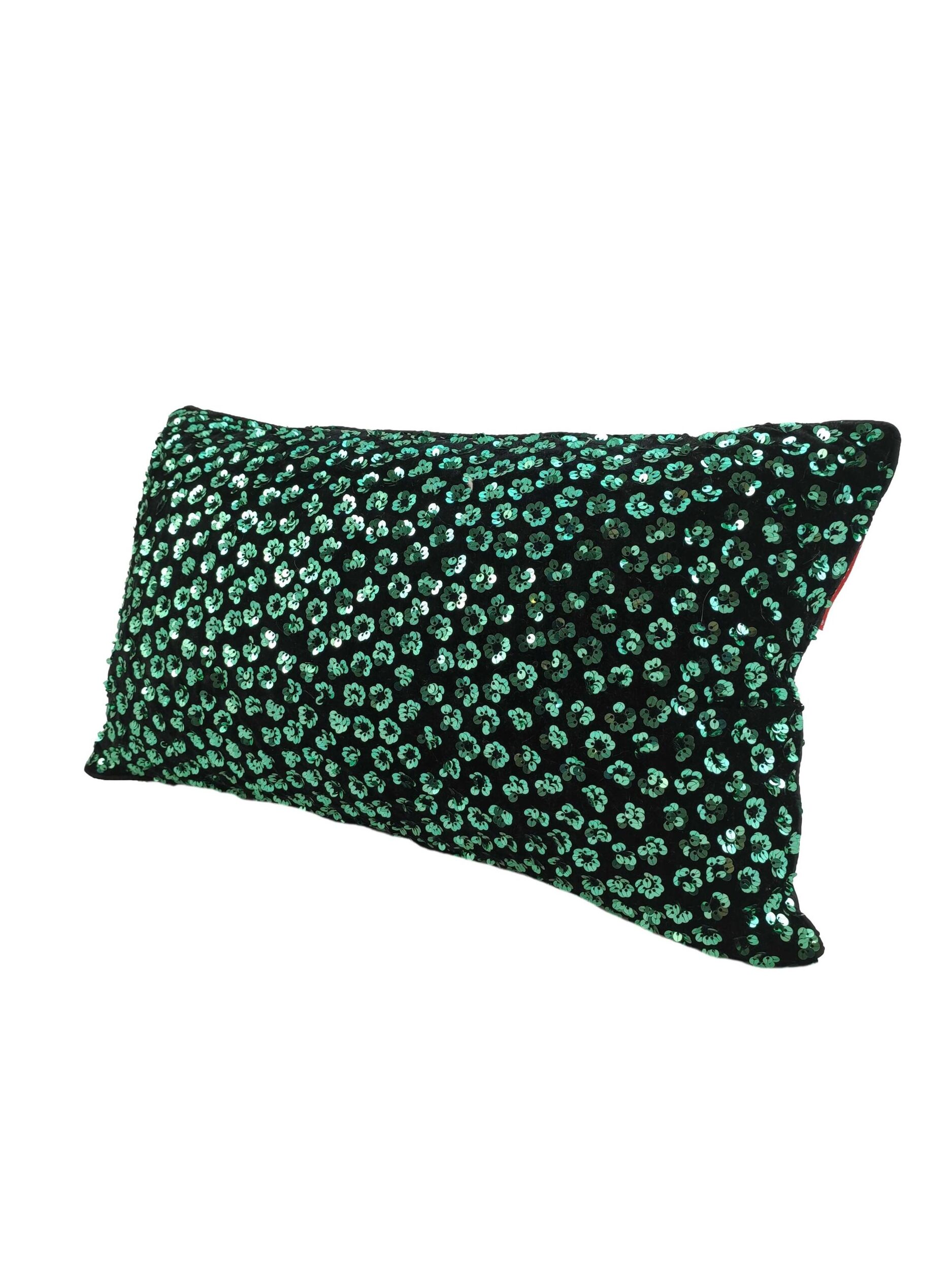 IMG_20220112_153345-1-scaled-2.jpg Black & Green Color Polyester Cushion with Filler for Living Room, Hallway - CS 082 (30x50cm) - الصورة 3