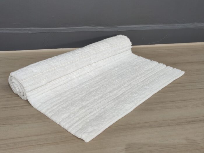 Bleach White Non-Slip Fluffy Soft Cotton Bathmat - BT 001 (60x90cm) - Image 2
