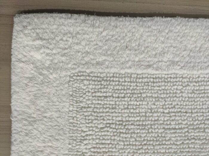 Bleach White Non-Slip Fluffy Soft Cotton Bathmat - BT 003 (60x90cm) - Image 5