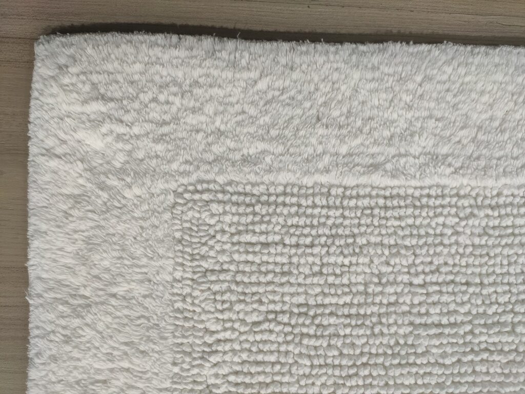 IMG_20220113_155058-rotated-1.jpg Bleach White Non-Slip Fluffy Soft Cotton Bathmat - BT 003 (60x90cm) - Image 5