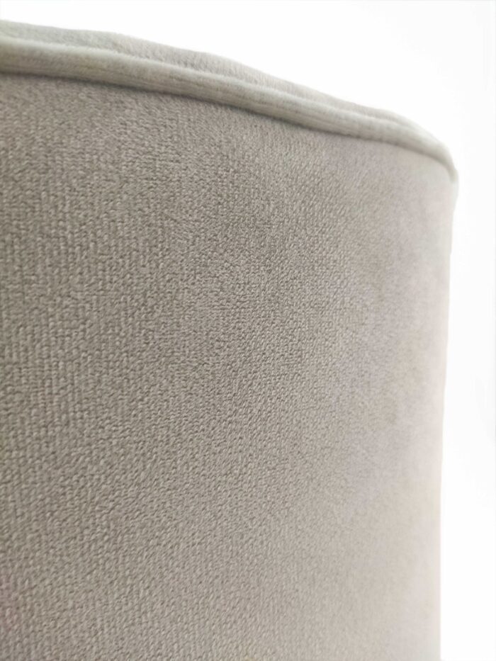 ⁦Cream Color Living Room Pouf with Handle - PF 023 (40x40x40cm)⁩ - الصورة ⁦4⁩