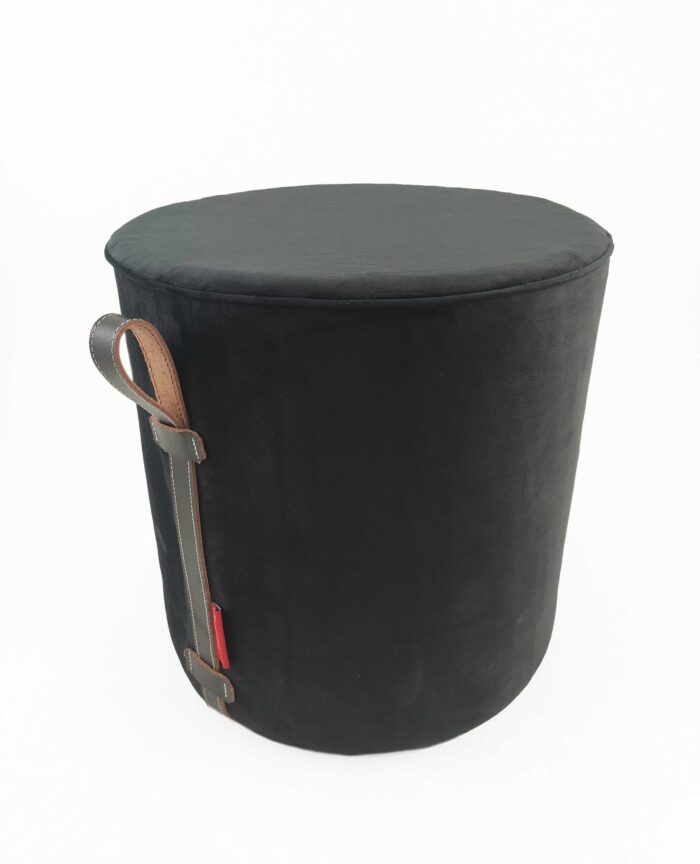 ⁦Black Color Living Room Pouf with Handle - PF 023 (40x40x40cm)⁩ - الصورة ⁦1⁩