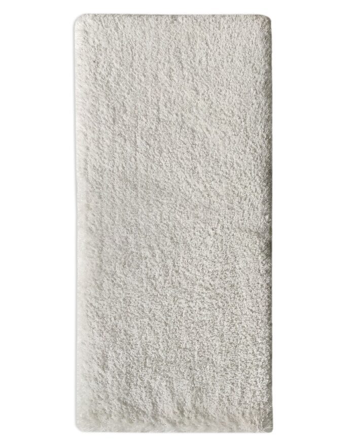 White shaggy rug for entryway decor, MPV 01, 60x180cm, soft and inviting.