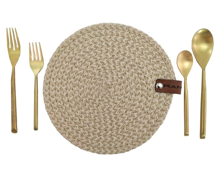 ⁦Round Natural and Gold Placemat - PM 019⁩ - الصورة ⁦2⁩