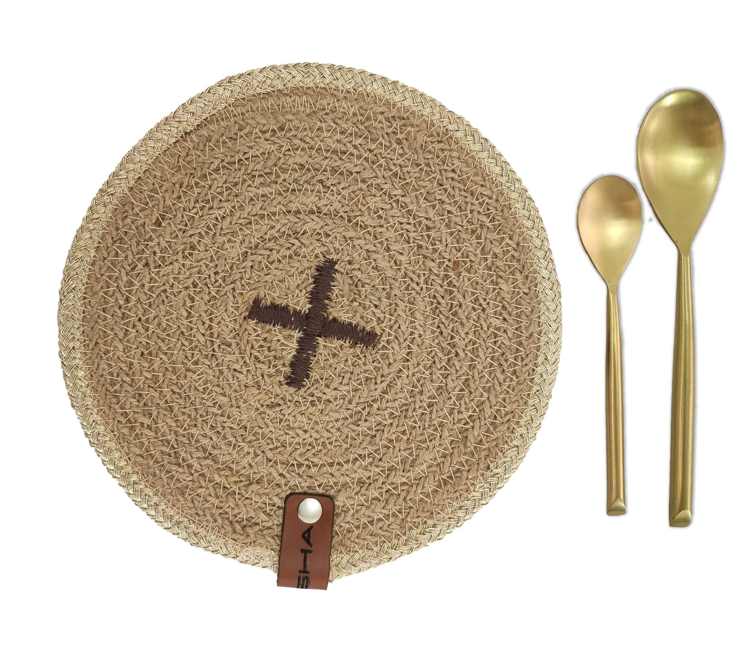 IMG_20220319_115218-scaled-1.jpg Natural and Silver Color Modern Jute Placemat - PM 012 - الصورة 2