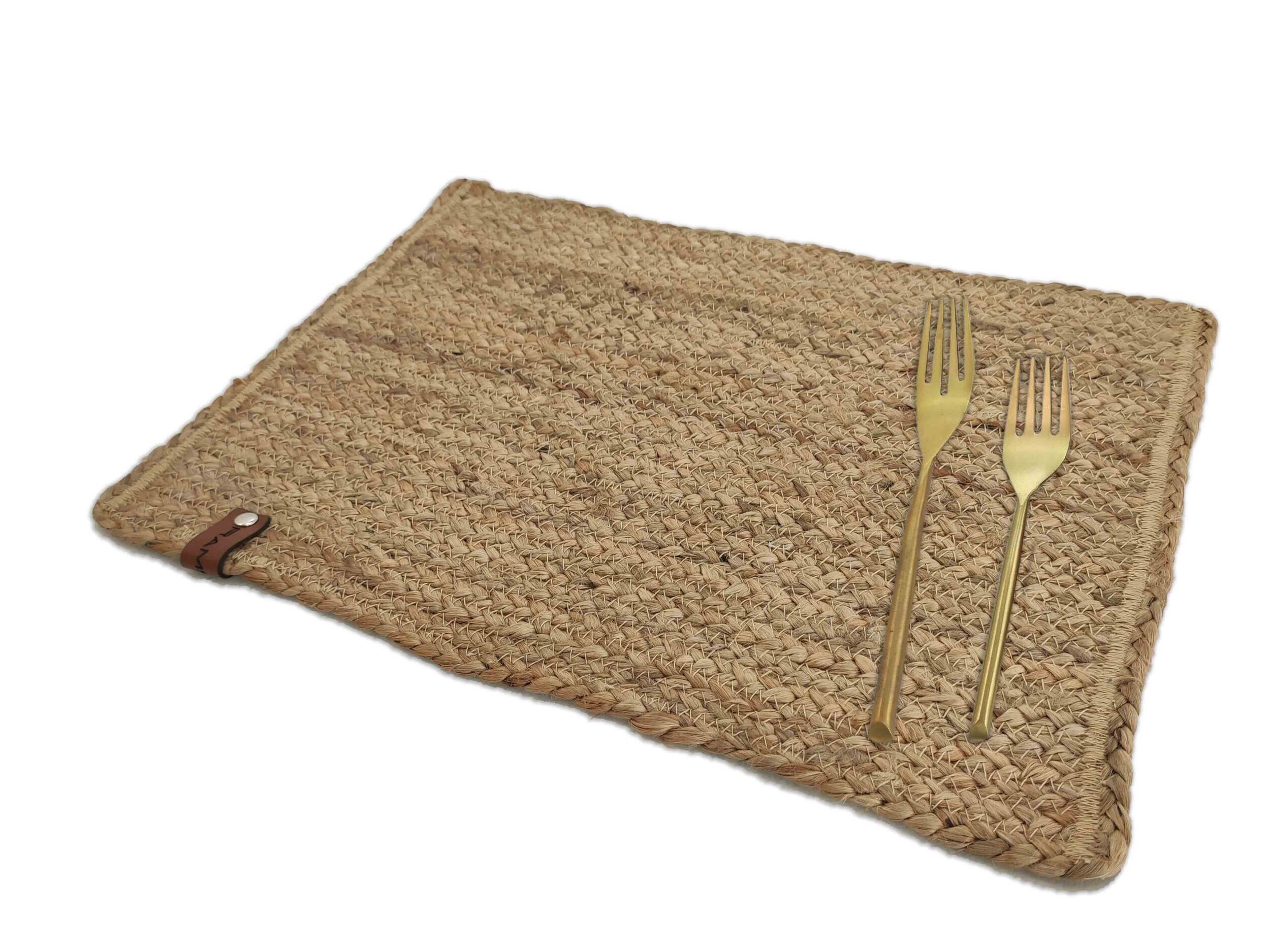 IMG_20220319_120116-scaled-1.jpg Natural Color Jute Table Decor Placemat - PM 005 (30x44cm) - Image 2