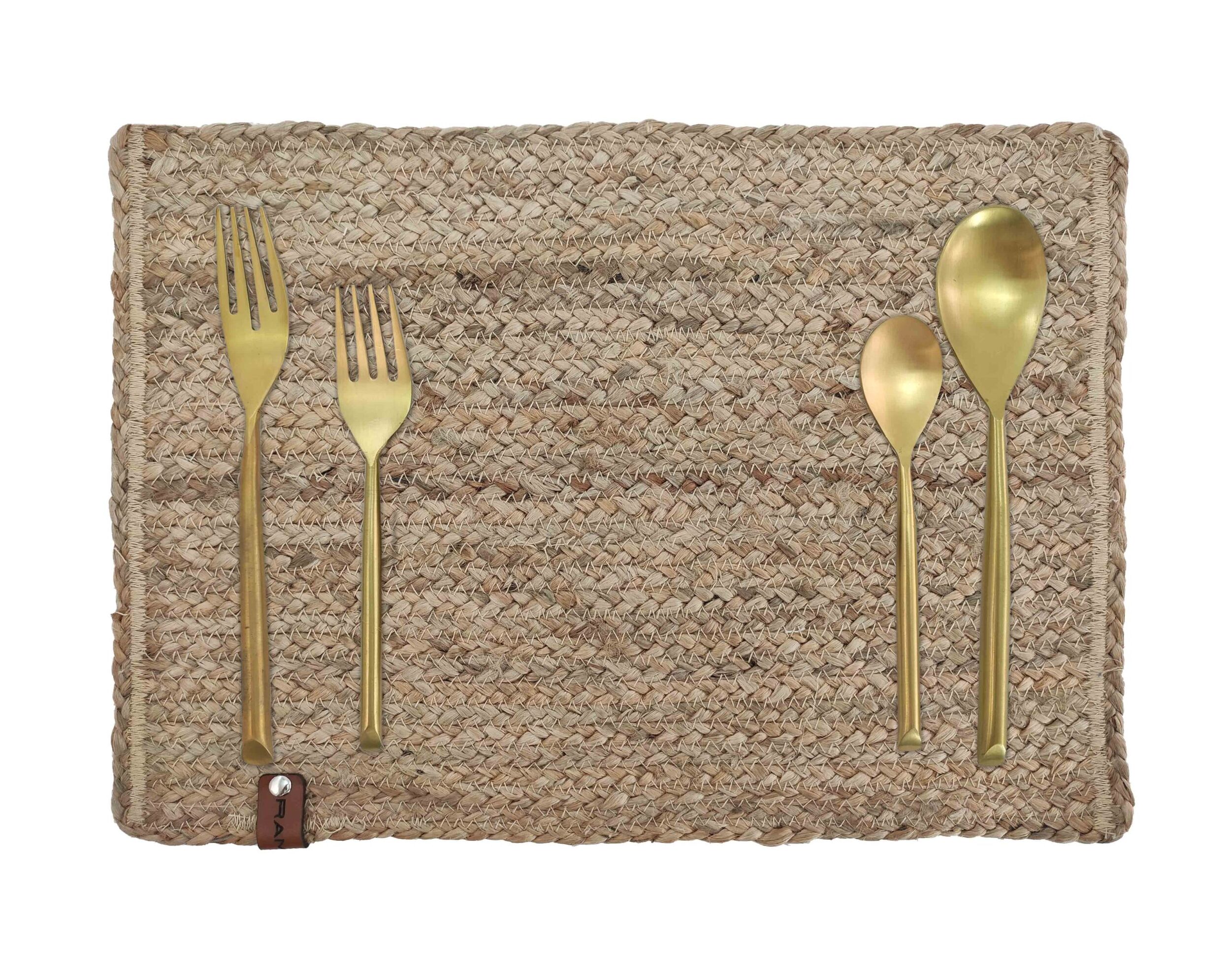 IMG_20220319_120834-scaled-1.jpg Natural Color Jute Table Decor Placemat - PM 005 (30x44cm) - Image 3