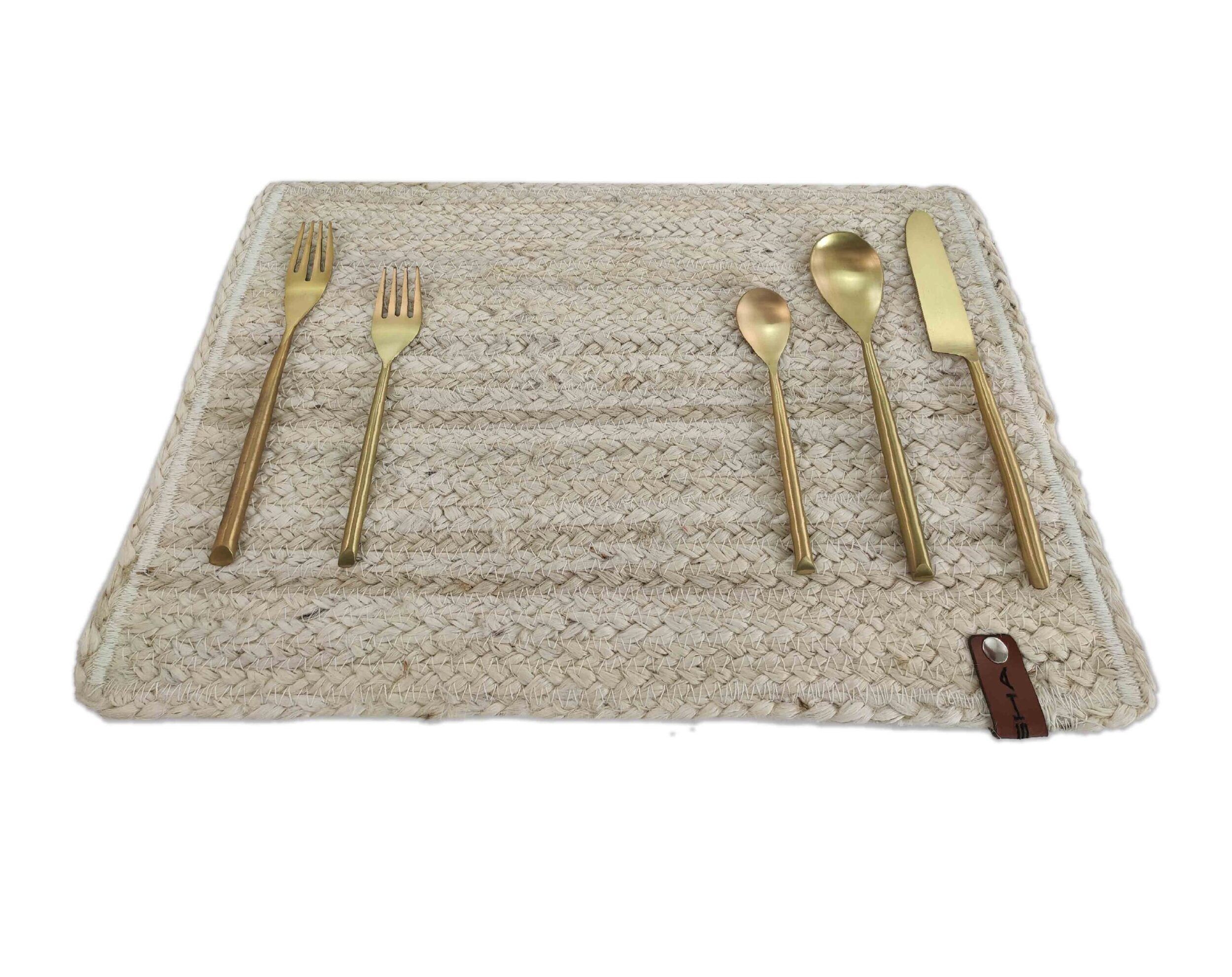 IMG_20220319_123902-scaled-1-2500x1983-1.jpg Bleach Jute Placemat - PM 006 - الصورة 2