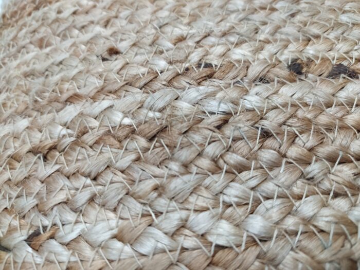⁦100% Natural Color Jute Cushion with Filler - CS 134⁩ - الصورة ⁦3⁩