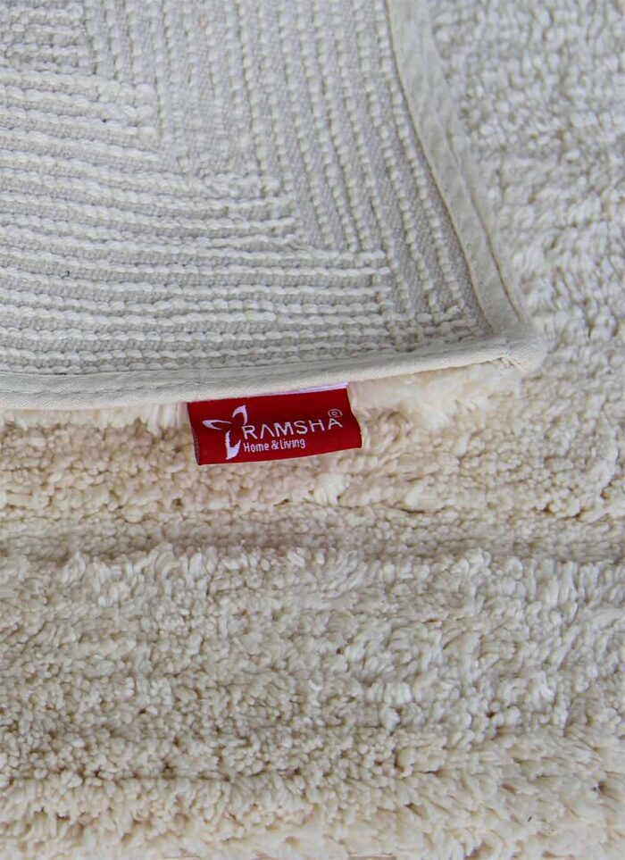 White Non-Slip Fluffy Soft Cotton Bathmat - BM 020 (40x60cm) - Image 3