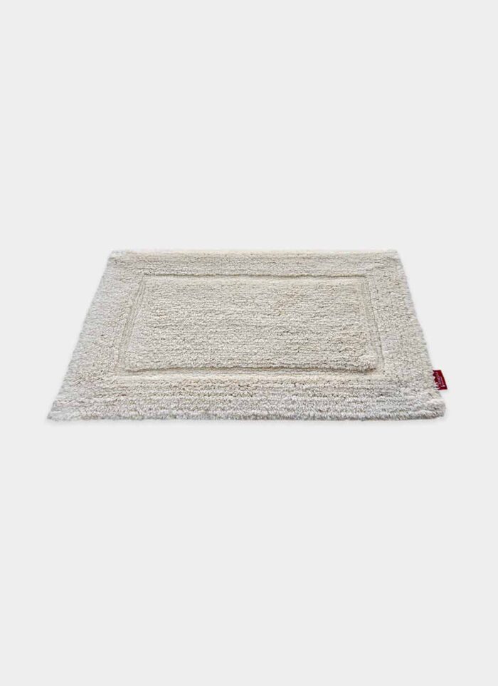 White Non-Slip Fluffy Soft Cotton Bathmat - BM 020 (40x60cm) - Image 4