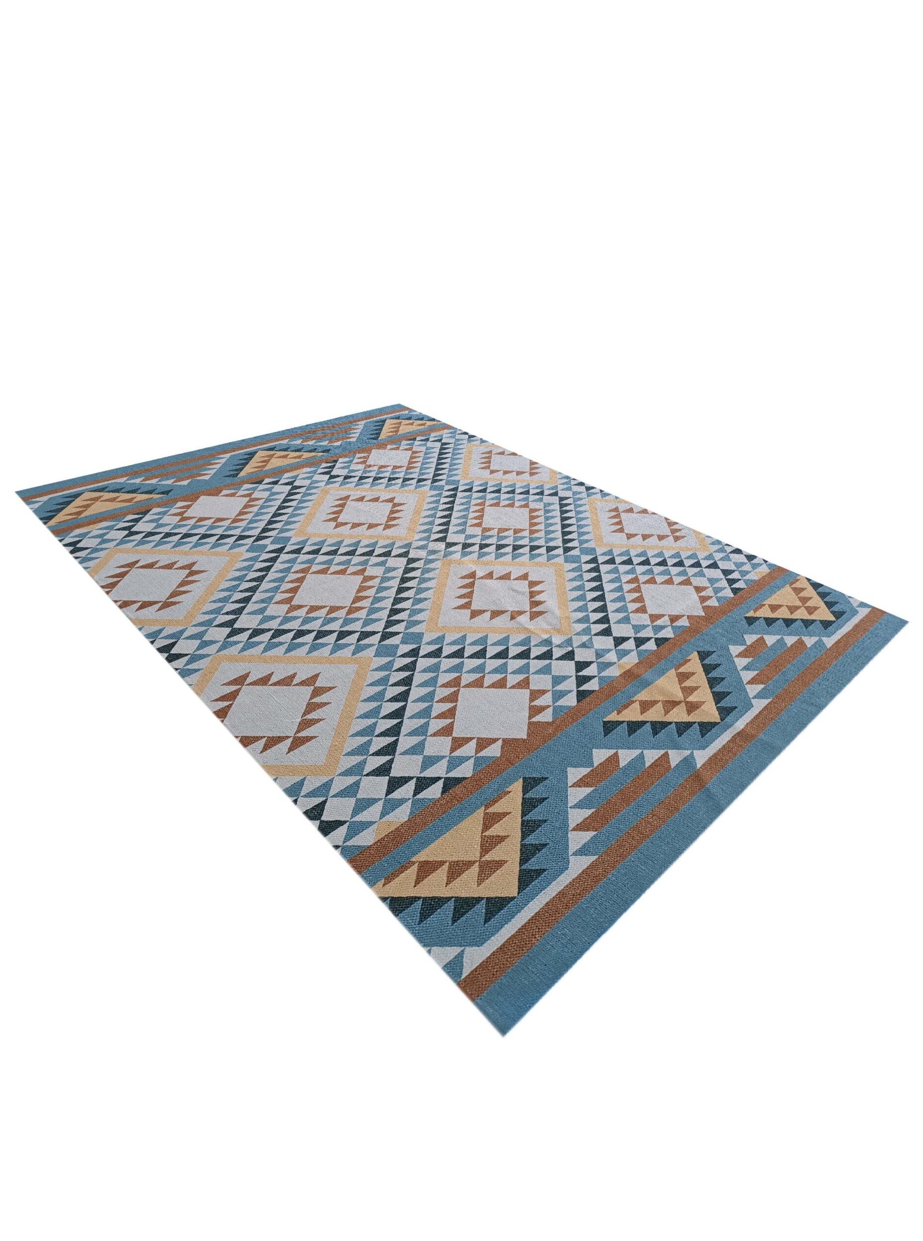 Elegant Home Decor Digital Printed Rug DD 016 (140x200cm) for Sophisticated Living by Ramsha Carpets Elegant home decor digital printed rug DD 016, 140x200cm, designed to add a touch of sophistication and style to your living space by Ramsha Carpets.