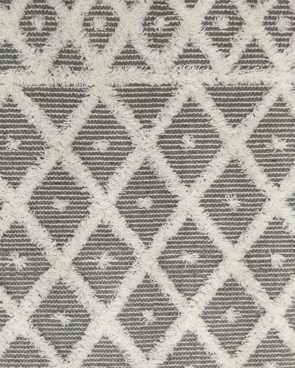 111-2.jpg Natural & White Color Wool-Cotton Woven Rug - SRN 015 (300x400cm) - Image 3