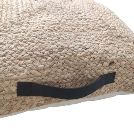 Jute cushion with handle and tassel, natural color, 60X60cm