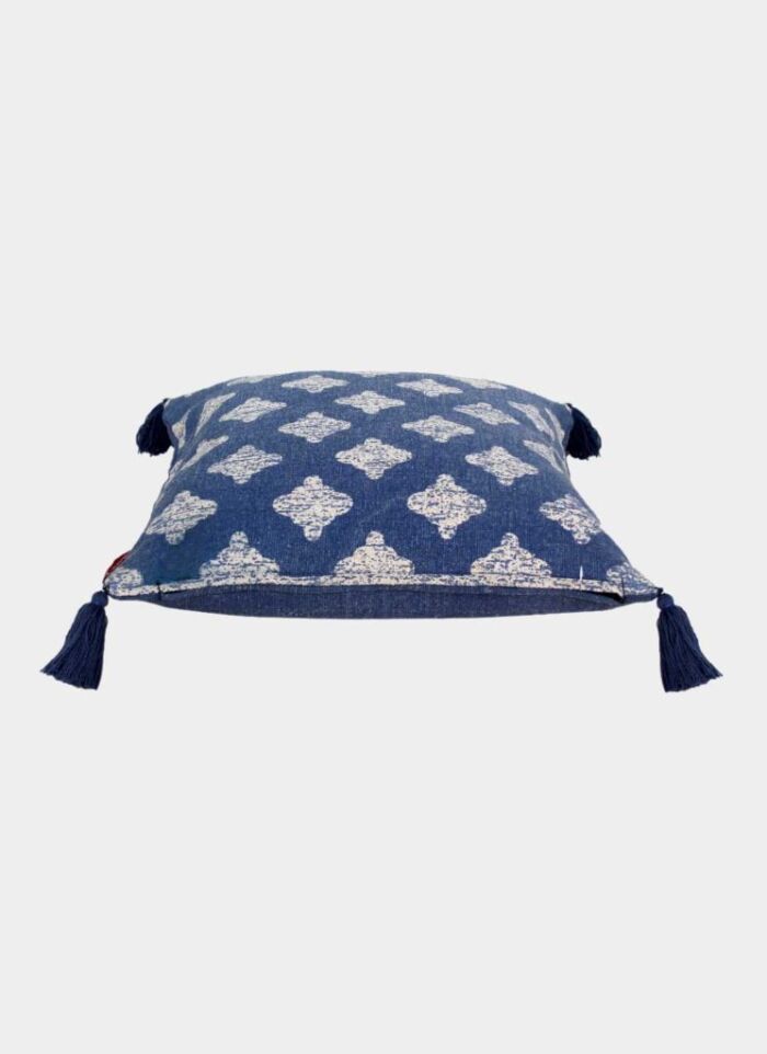 ⁦Blue & Gold Color Cotton Cushion with Filler - CS 238 (45x45cm)⁩ - الصورة ⁦2⁩