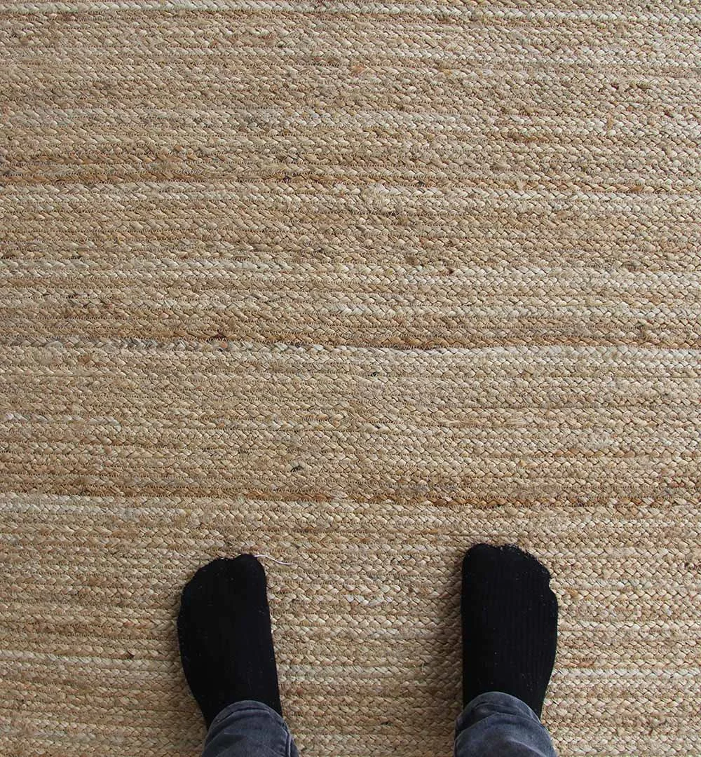 Handmade Jute Rugs Dubai – Natural Circle Carpets | Ramsha Home Handmade jute rug UAE – eco-friendly floor covering | Ramsha Home