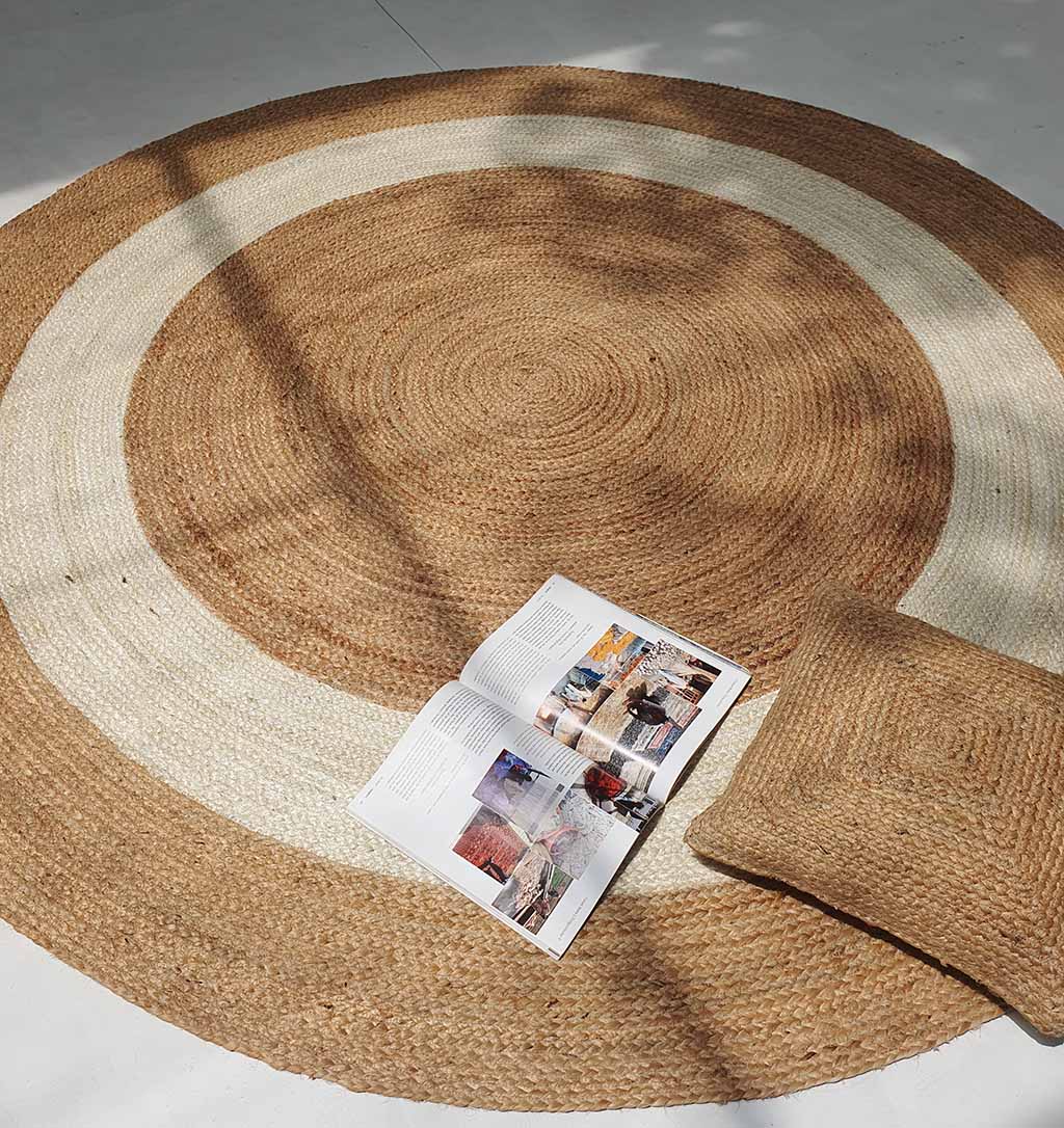 Handmade Natural & Bleach Braided Jute Round Rug – BR 008 (200cm) Handmade natural and bleach braided jute round rug – BR 008 (200cm)