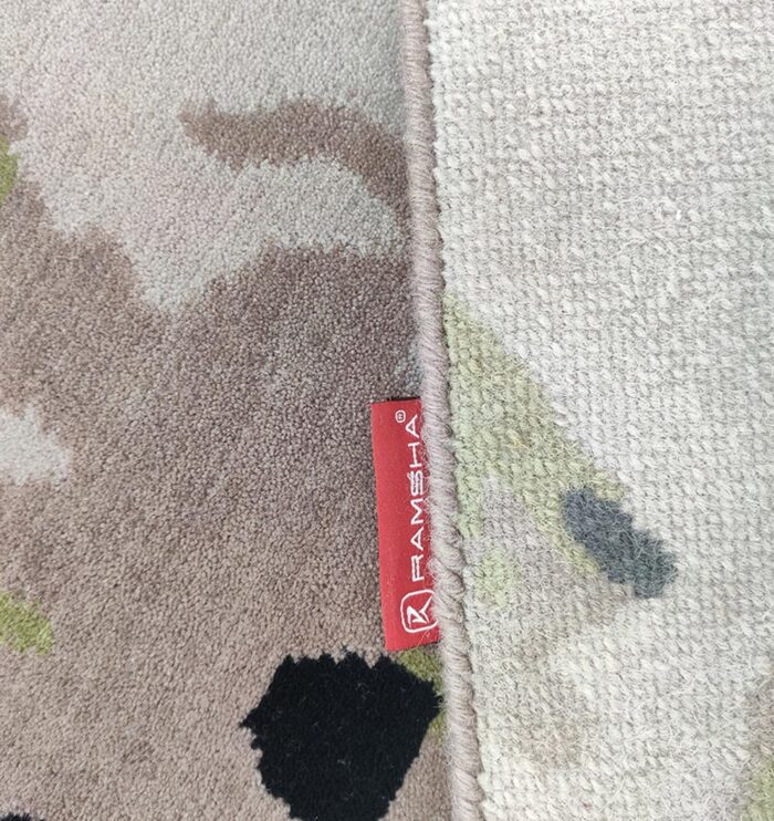 Modern carpet and rugs collection in Dubai UAE, including bedroom rugs, tufted rugs, runner rugs, and traditional rugs for sale.