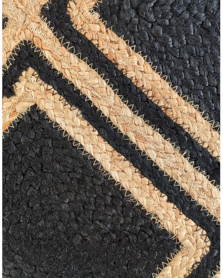 IMG_20221109_103018.jpg Luxurious Handmade Black & Bleach Color Jute Floor Braided Rug for Dining Room Decor - BR 038 (120x200cm) - الصورة 2