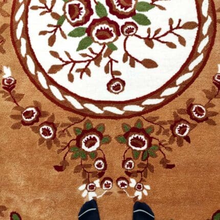 Handmade Decor RuModern carpet and rugs collection in Dubai UAE, including bedroom rugs, tufted rugs, runner rugs, and traditional rugs for sale.g