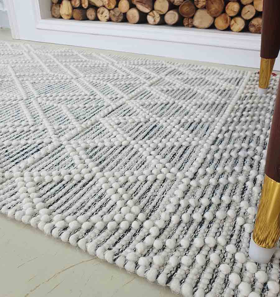Elegant Natural White Woven Rug - SRN 019 (80X200cm) by Ramsha Home Elegant natural white woven rug for home decor - SRN 019 (80X200cm) by Ramsha Home