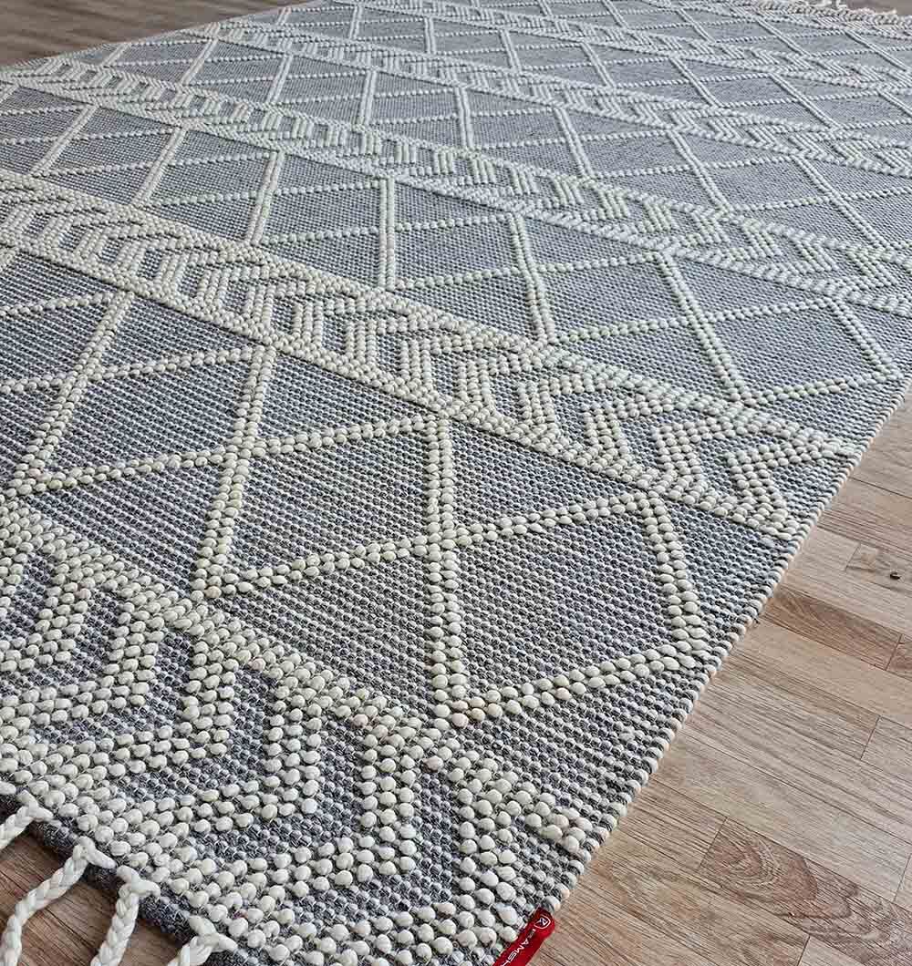 Woven Rugs Dubai Handmade Rugs & Carpets Online UAE Handwoven rug for stylish flooring, rugs Dubai, dining table rug, and outdoor rugs