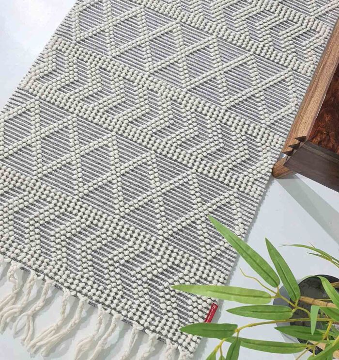 Close-up of Natural White Color Wool and Cotton Woven Rug SRN-020 - Ramsha Home