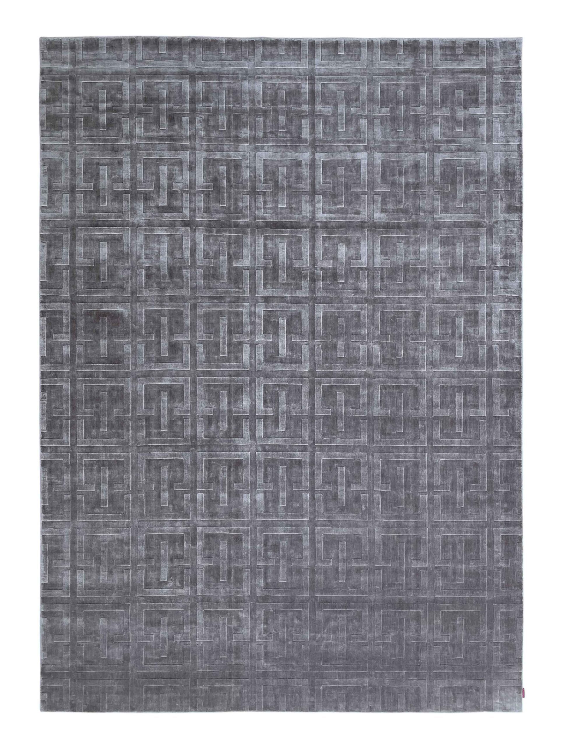 Elegant Beige Hand Knotted Silk & Cotton Rug - LKV 17 (300x400cm) by Ramsha Home Beige hand knotted silk and cotton area rug LKV 17 (300x400cm) by Ramsha Home