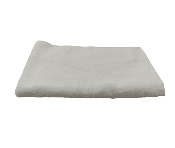 Soft and highly absorbent cotton bath towel TW-016 in white color, 40X60cm, ideal for bathroom use by Ramsha Home.