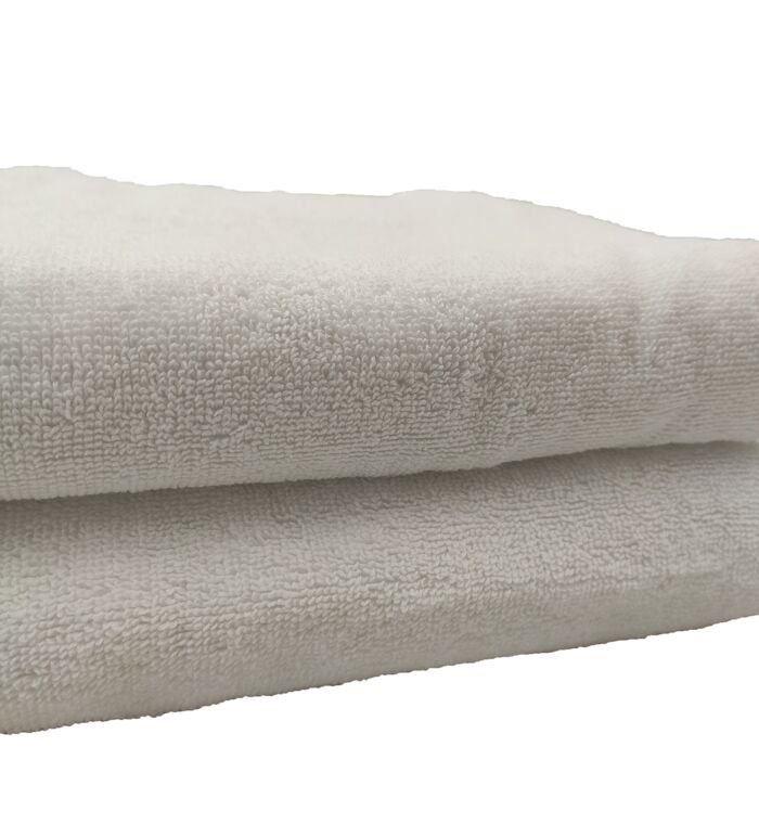 Bathroom cotton towel TW-016, 40X60cm, soft and absorbent in white color for daily use by Ramsha Home.