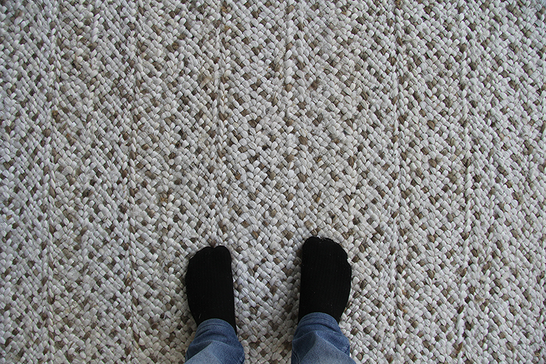Cozy and Stylish Bedroom Crochet Rug with Reversible Design Cozy and Stylish Bedroom Crochet Rug