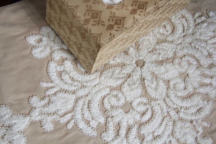 Premium quality cotton table runner tr-033 for home decor in light pink and white color 30X170cm by Ramsha Home