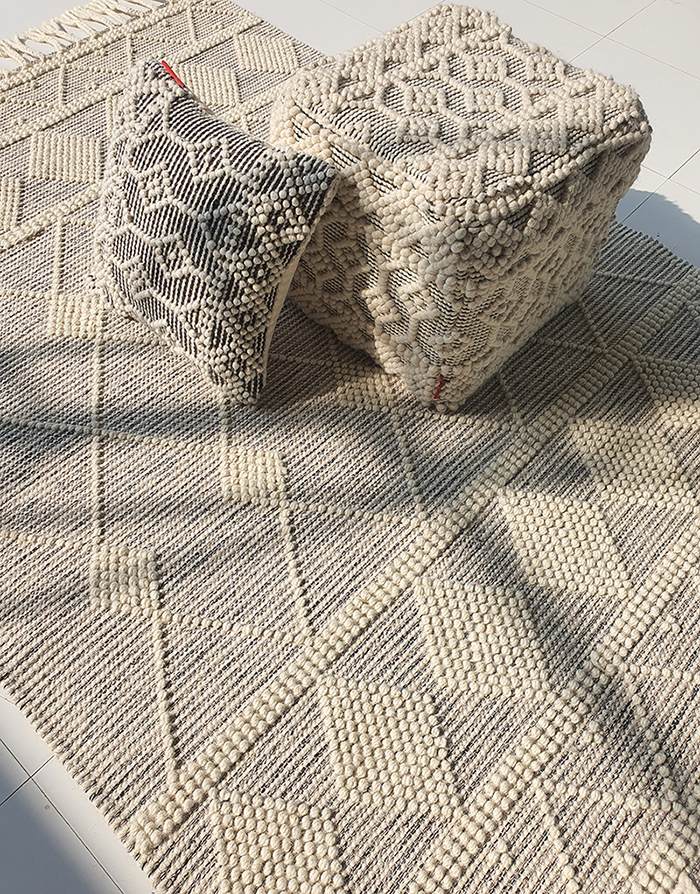 Stylish Natural Woven Rug for Home Decor - SRN 017 (250x350cm) by Ramsha Home Stylish natural woven rug SRN 017 (250x350cm) for home decor by Ramsha Home