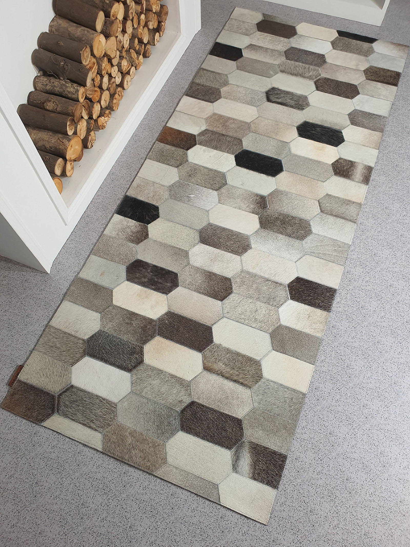 Premium Quality Multi-Color Leather Rug - LR 011 (80x200cm) by Ramsha Home Premium quality leather rug in diverse colors - LR 011 (80x200cm) by Ramsha Home