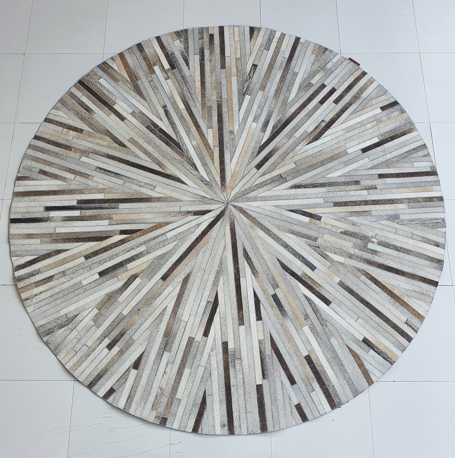 200Home Decorative Leather Rug in Natural Tones - LR 018 (200cm) by Ramsha Home Home decorative leather rug in natural tones - LR 018 (200cm) by Ramsha Home