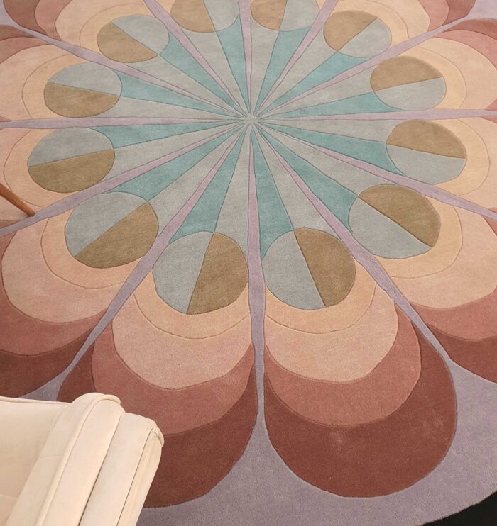 Contemporary handmade round rug with vibrant colors HTW 54 (300cm)