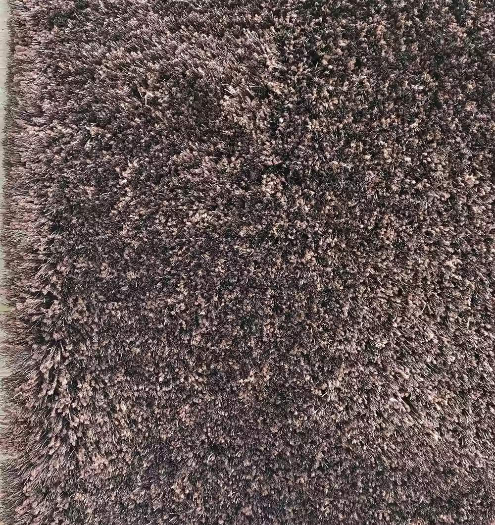 Shaggy Rug – Luxurious Softness & Modern Elegance Soft shaggy rug with plush texture, cozy comfort, and stylish design for modern home décor.